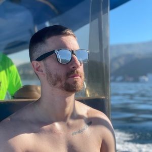 Meet your Posher, Greg